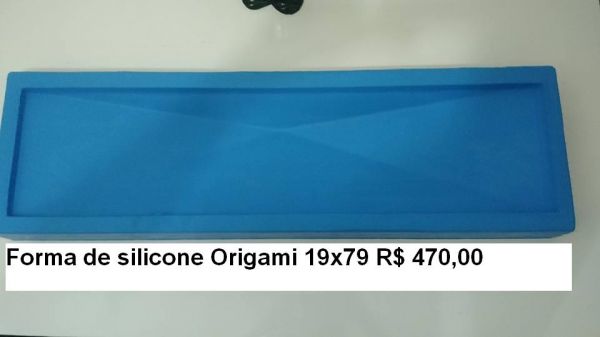 Forma de silicone para placa de revestimento estilo Origami 19x79